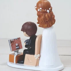 Figura para Tarta de Boda Novio Gamer y Novia 21 cm - Mopec