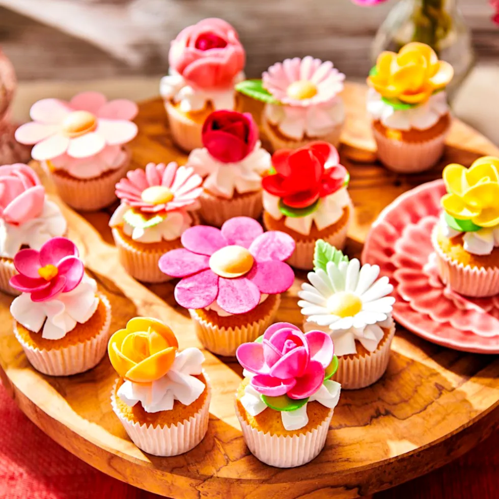 Flores de Papel de Oblea Rosas 6 ud - Funcakes