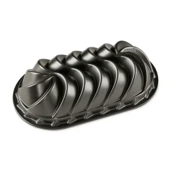Molde Heritage Loaf Pan Nordic Ware