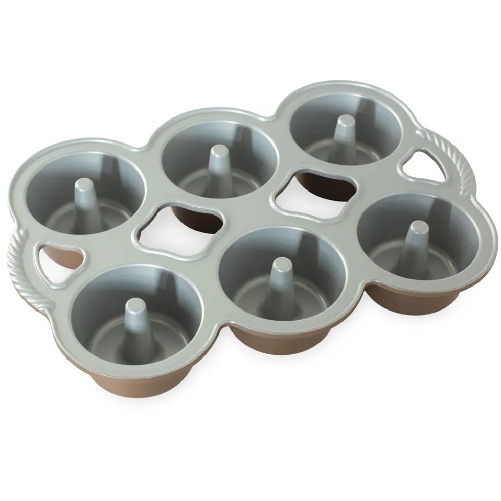 Molde Mini Angel Food Pan Nordic Ware