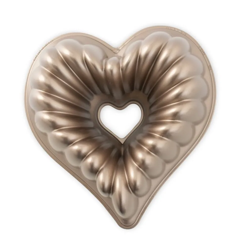 Molde Nordic Ware Bundt Elegant Heart