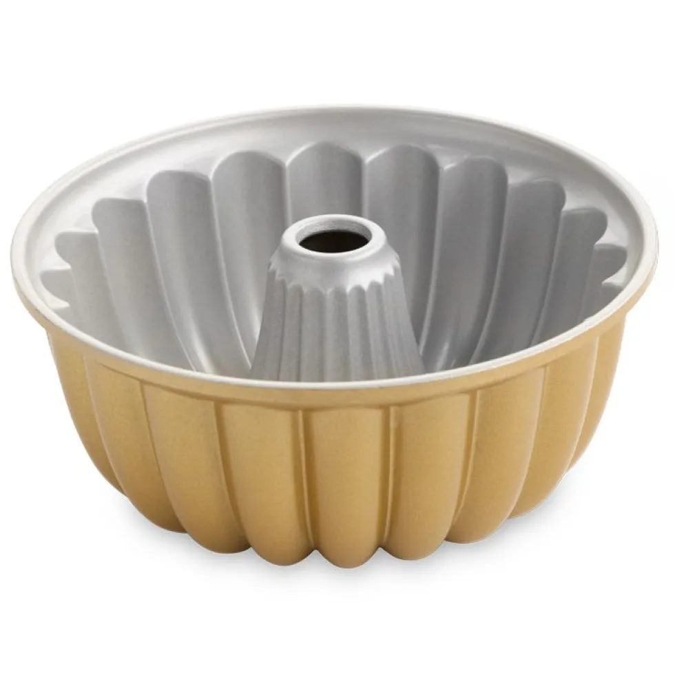 Molde Nordic Ware Elegant Party Bundt Pan Dorado