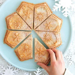 Molde Nordic Ware Snowflake Shortbread Frozen 2
