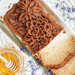 Molde Wildflower Nordic Ware Loaf Pan