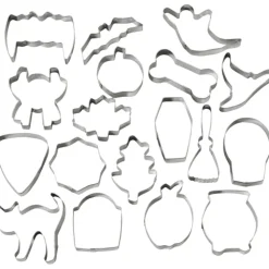Set de 18 Cortadores de Galletas Halloween