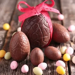 Set de 2 Moldes para Chocolate Huevo de Pascua 14 cm